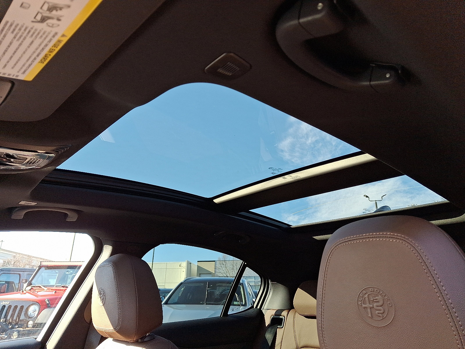 Used 2022 Alfa Romeo Stelvio Ti image 14