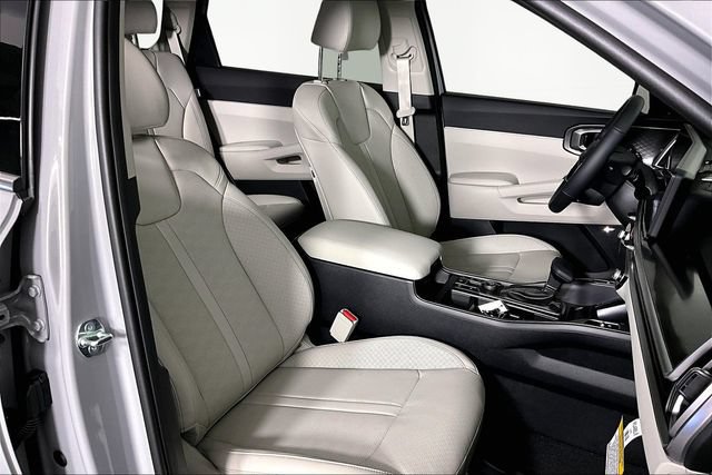 Used 2026 Kia Sorento EX w/ EX Premium Package FWD image 12