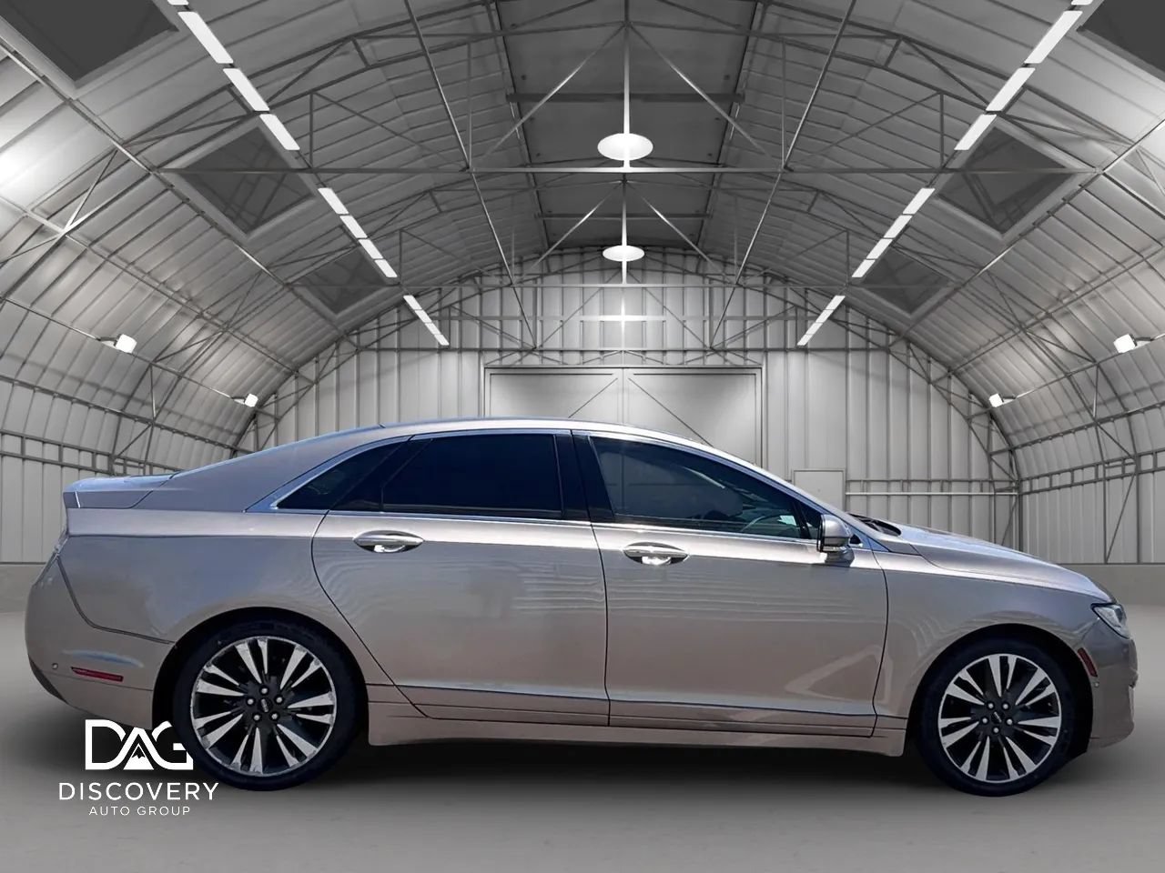 Used 2020 Lincoln MKZ Reserve w/ Elements Package FWD image 4