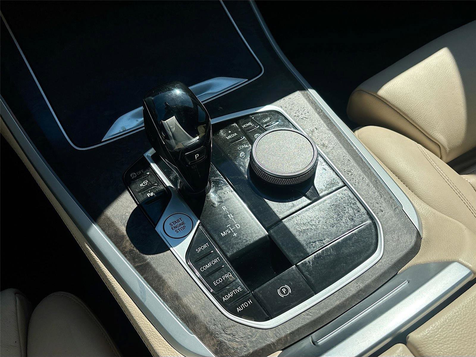 Used 2021 BMW X5 sDrive40i w/ Premium Package image 18