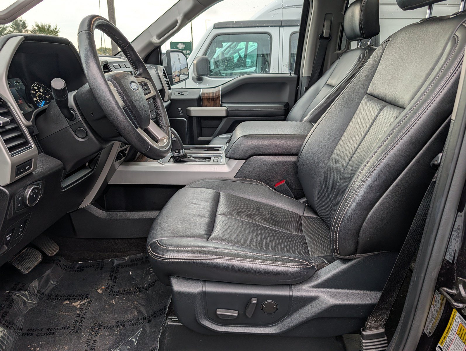 Used 2020 Ford F150 Lariat w/ Equipment Group 502A Luxury AWD/4WD image 12