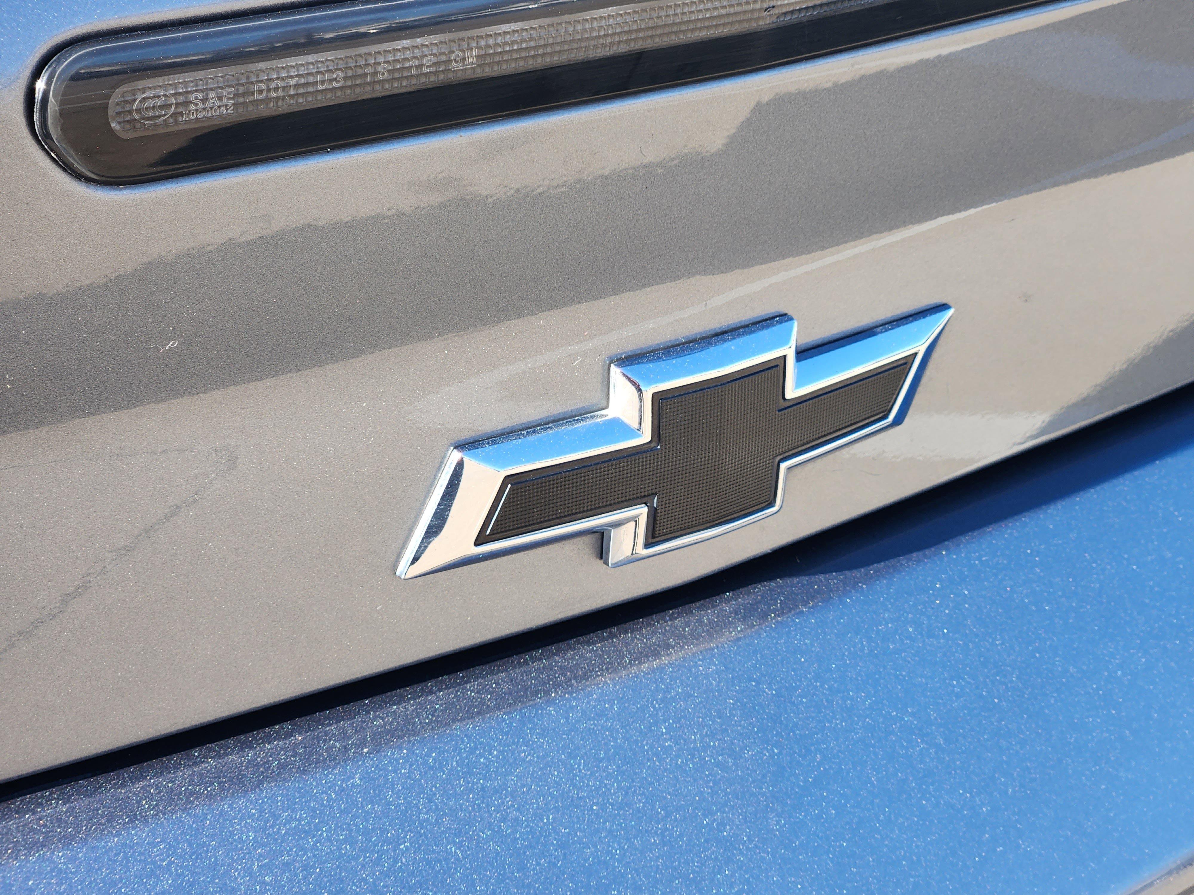 Used 2020 Chevrolet Camaro LT w/ RS Package image 12