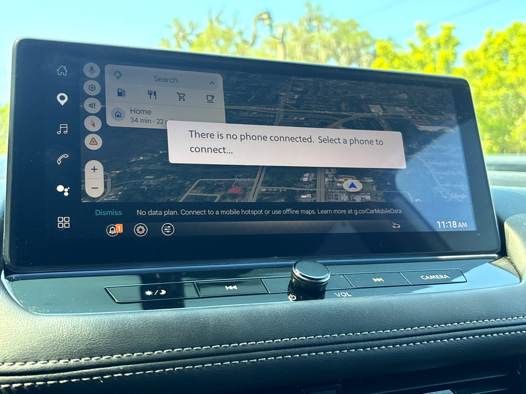 Used 2024 Nissan Rogue SL w/ SL Premium Package image 8