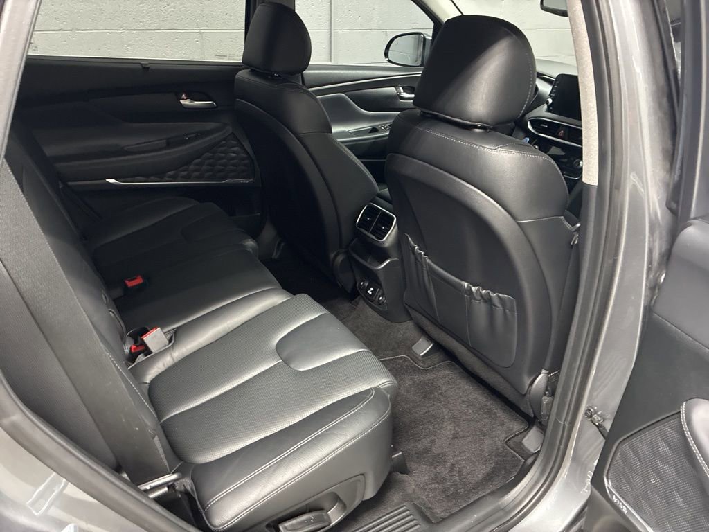 Used 2019 Hyundai Santa Fe FWD image 11