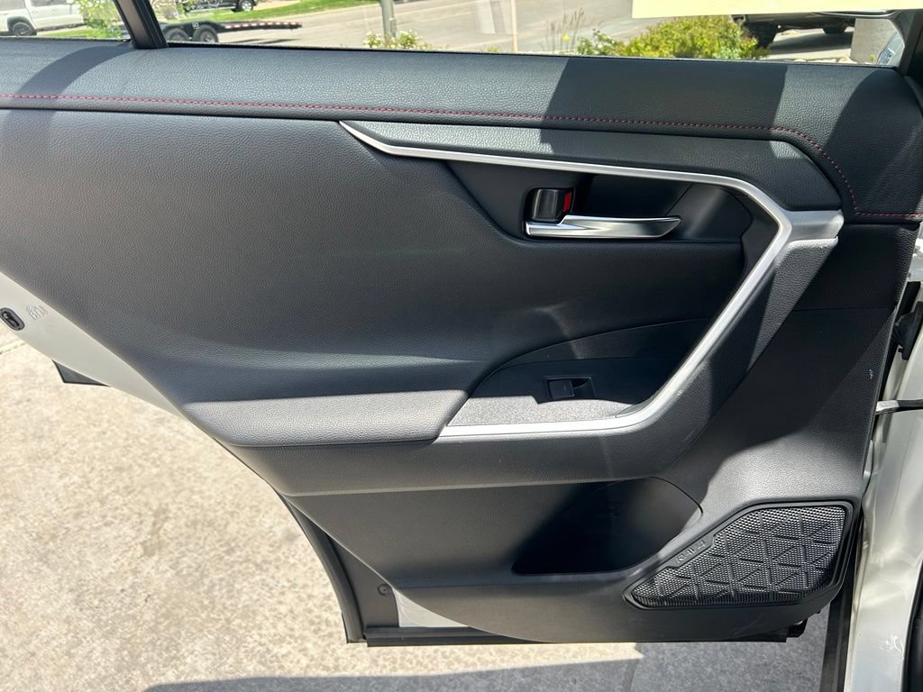 Used 2022 Toyota RAV4 XSE AWD/4WD image 24