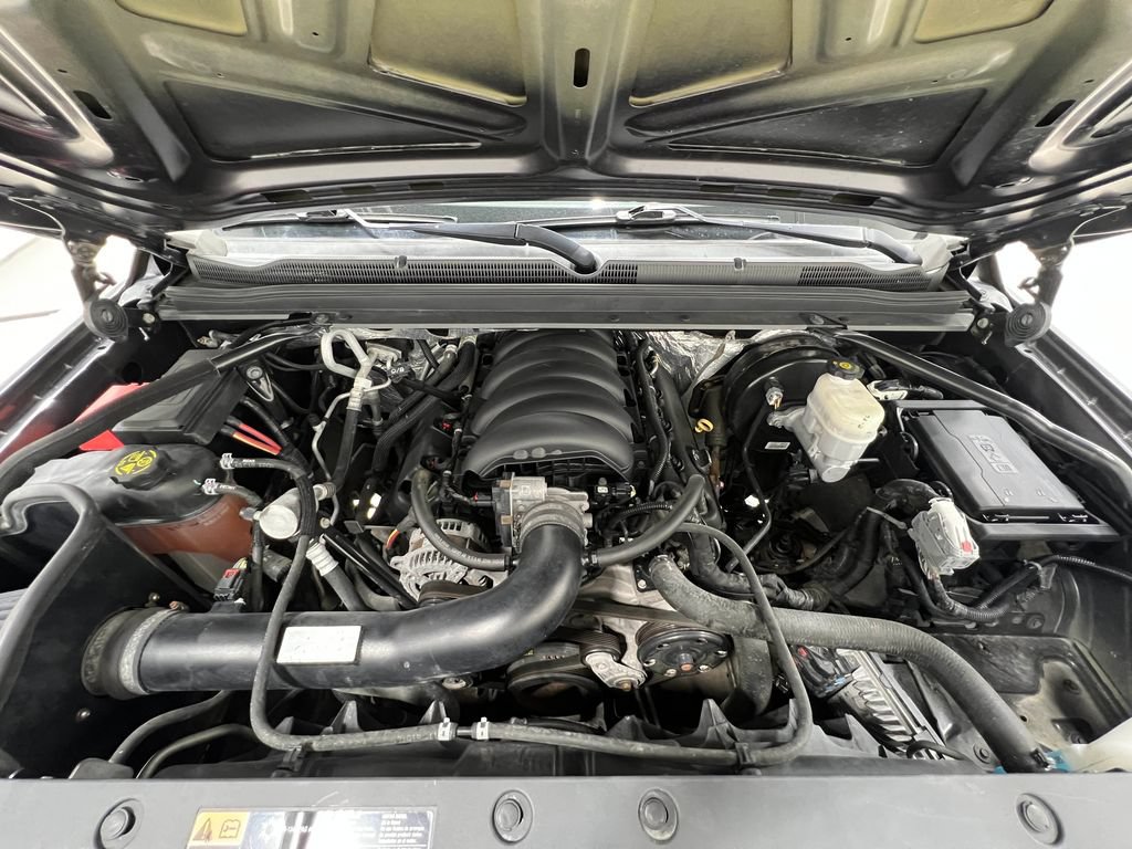 Used 2015 Chevrolet Tahoe LTZ AWD/4WD image 30