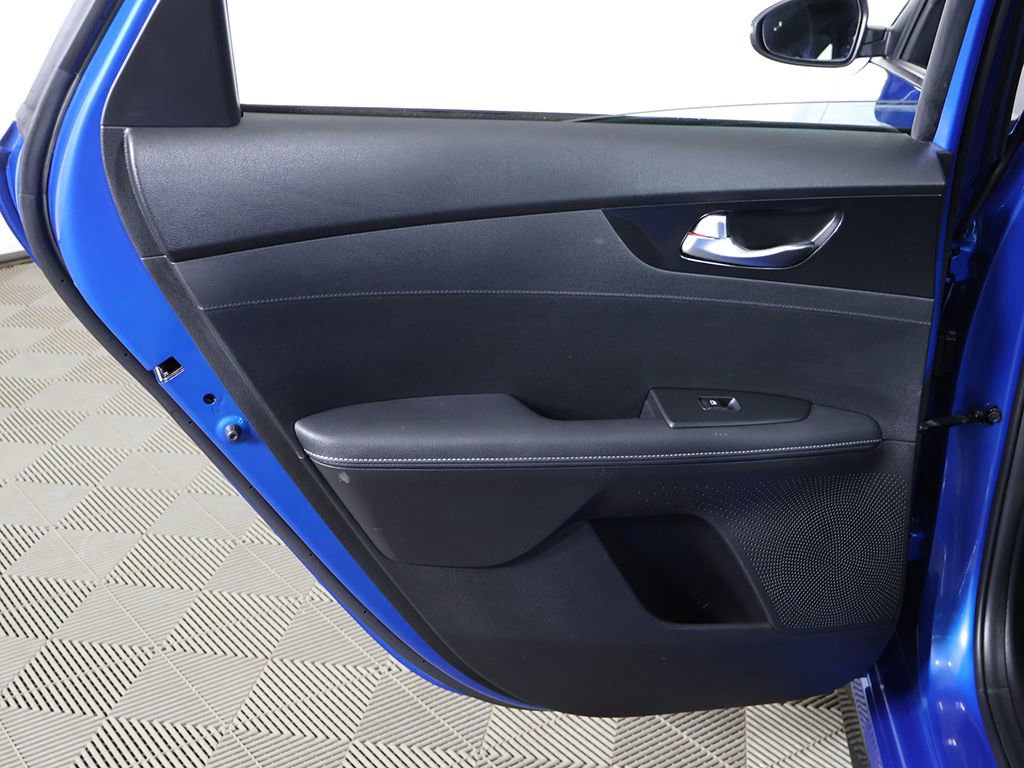 Used 2023 Kia Forte GT-Line w/ GT-Line Premium Package image 25