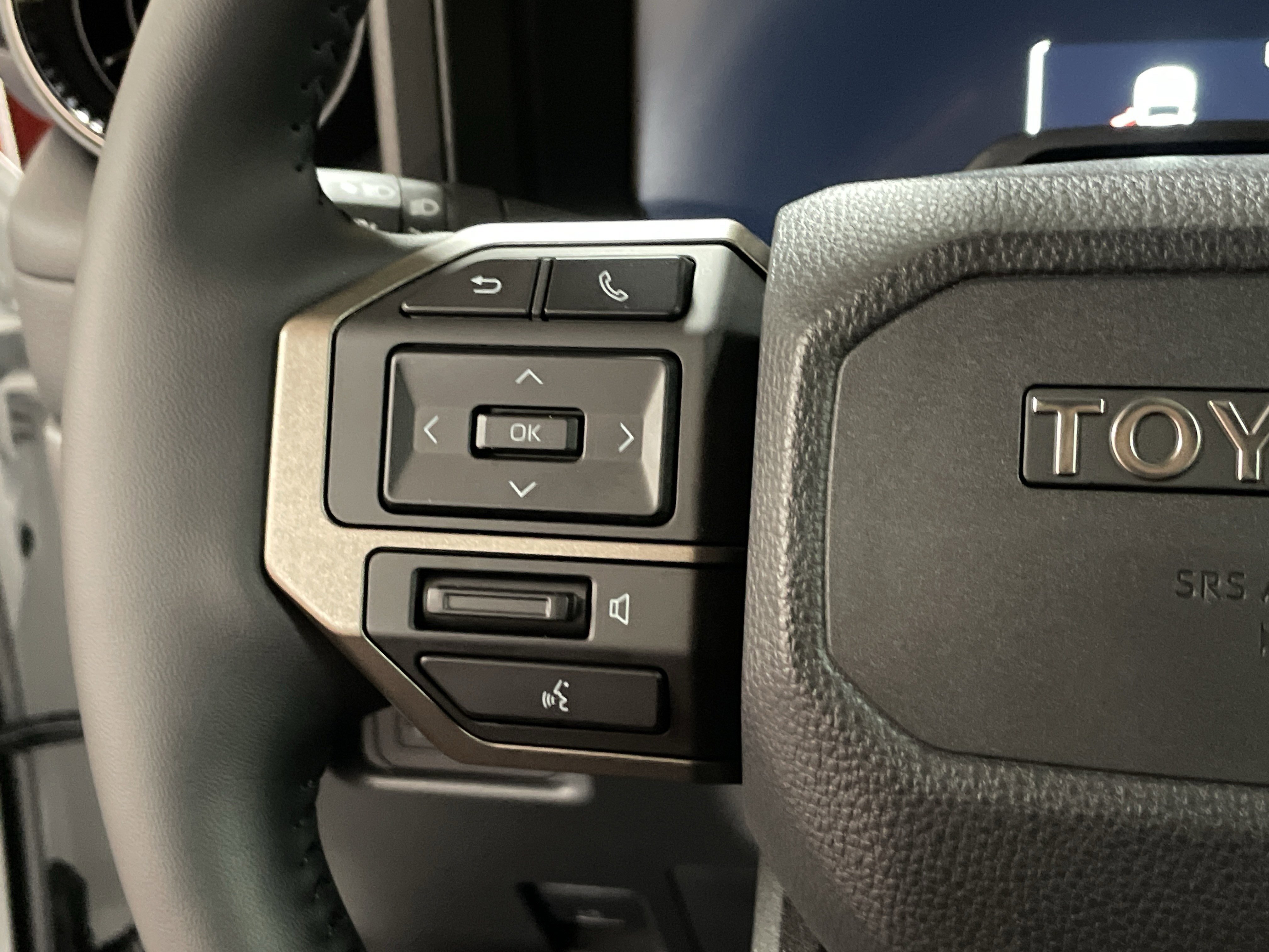 Used 2026 Toyota Land Cruiser w/ Premium Package image 19