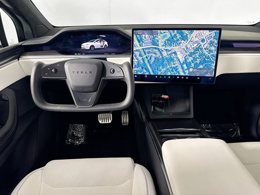 Used 2022 Tesla Model X Plaid image 24
