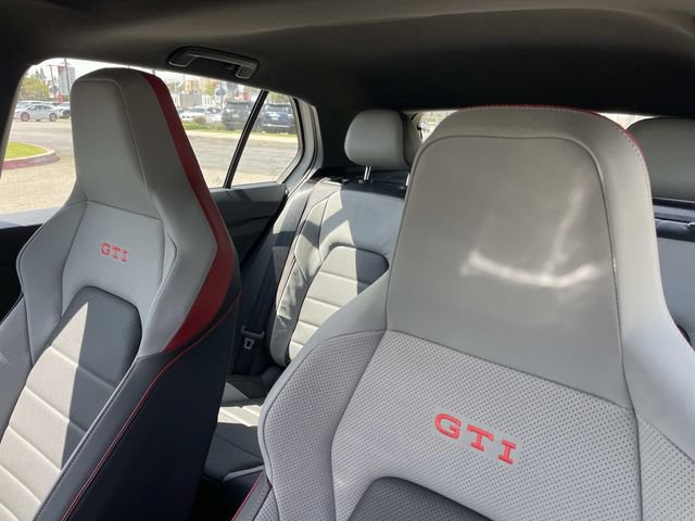 New 2026 Volkswagen GTI SE FWD image 21
