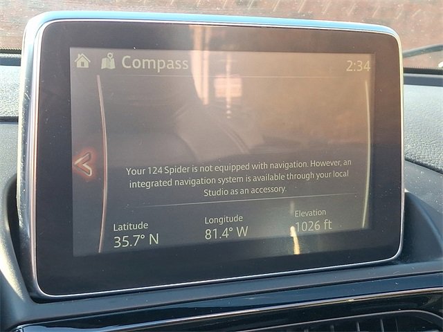 Used 2019 FIAT 124 Spider Lusso w/ Navigation & Sound Group image 16