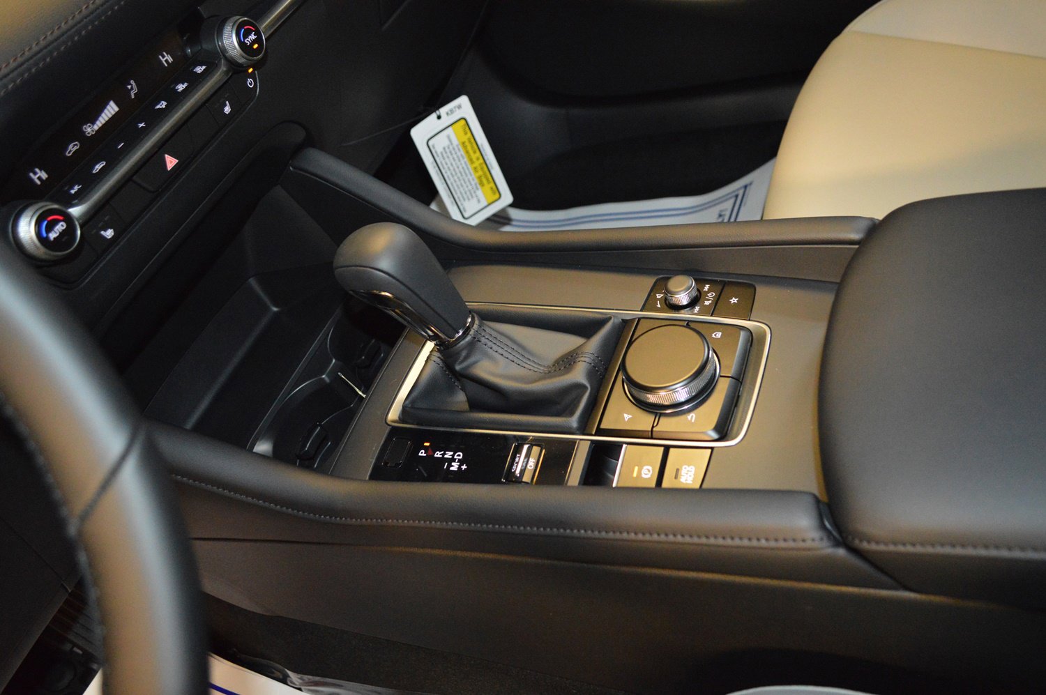 New 2026 MAZDA MAZDA3 2.5 S Sedan w/ Preferred Pkg image 19