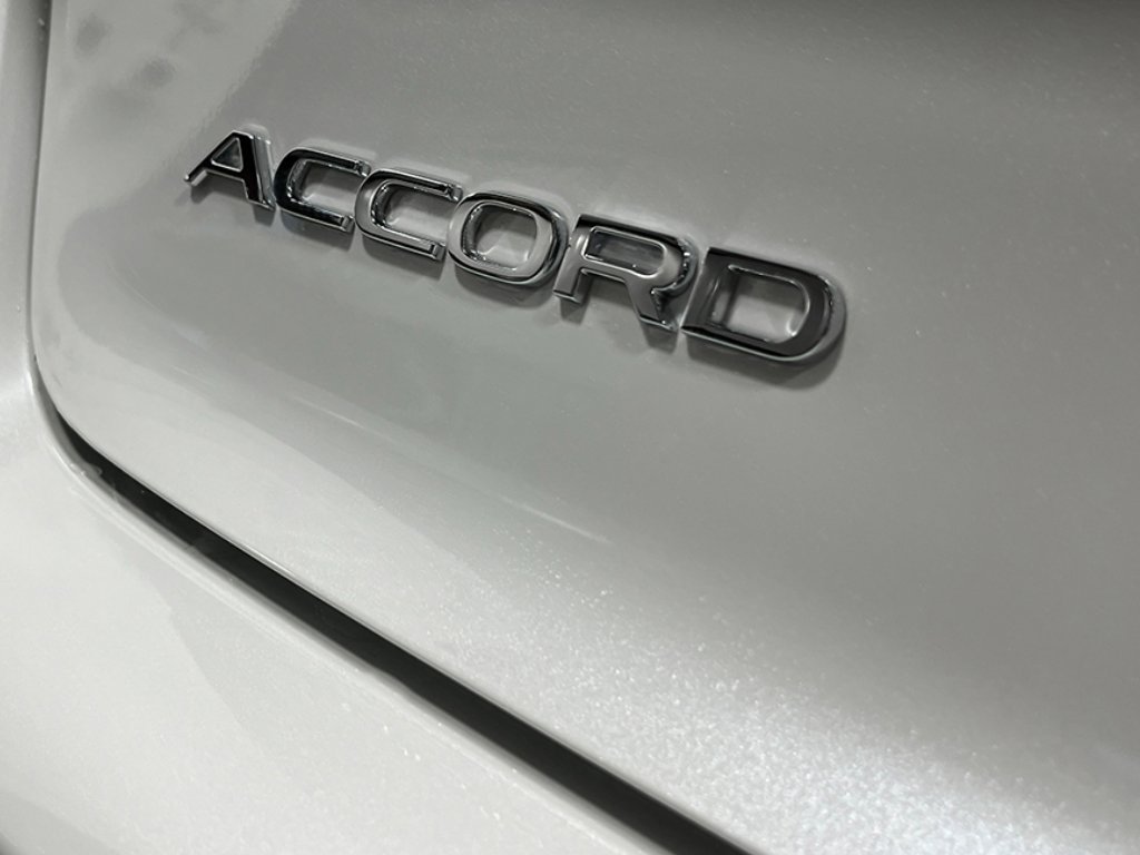 New 2025 Honda Accord SE image 6