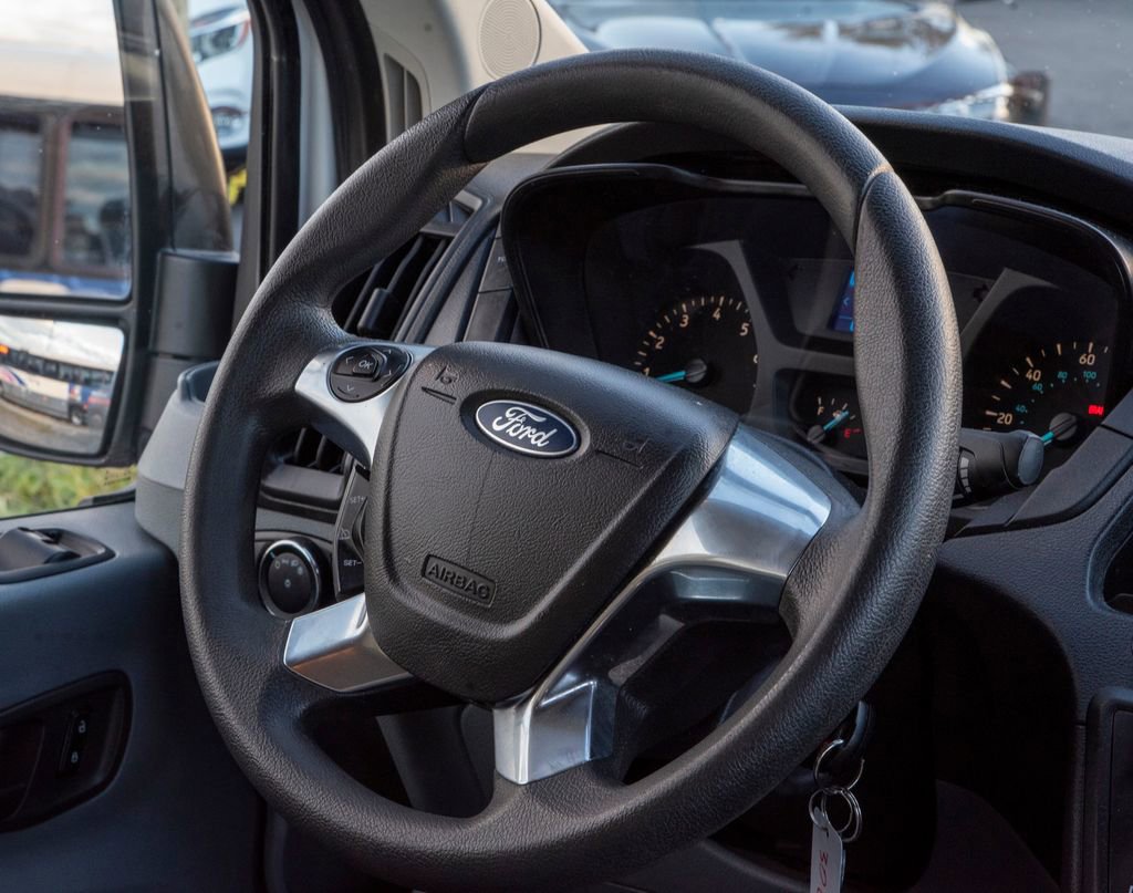 Used 2015 Ford Transit 350 XLT image 19