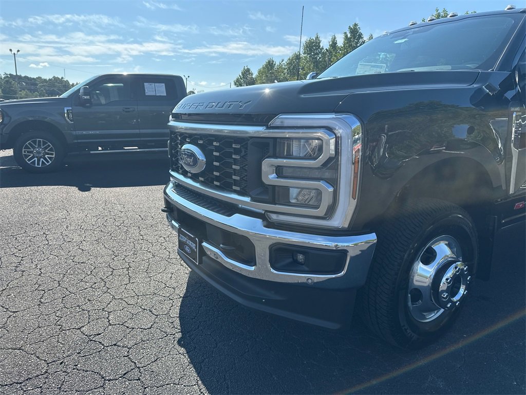 New 2026 Ford F350 King Ranch image 10
