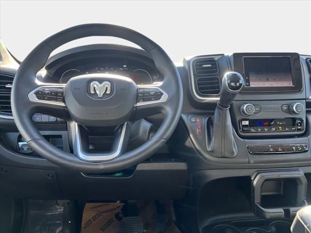 New 2025 RAM ProMaster 3500 w/ Quick Order Package 22G SLT image 14