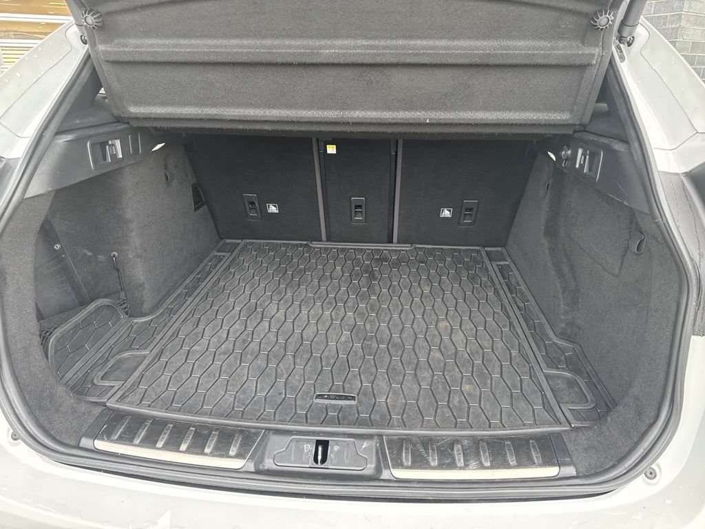 Certified 2020 Jaguar F-PACE Prestige AWD/4WD image 6