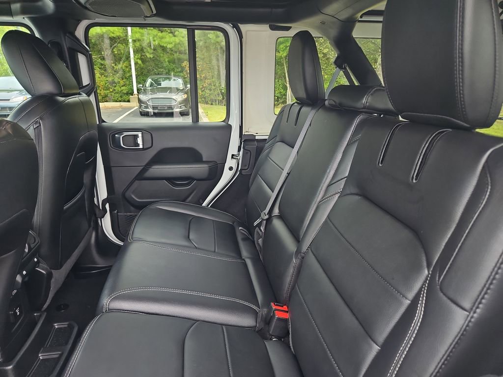Used 2021 Jeep Wrangler Unlimited Sahara w/ Cold Weather Group image 32