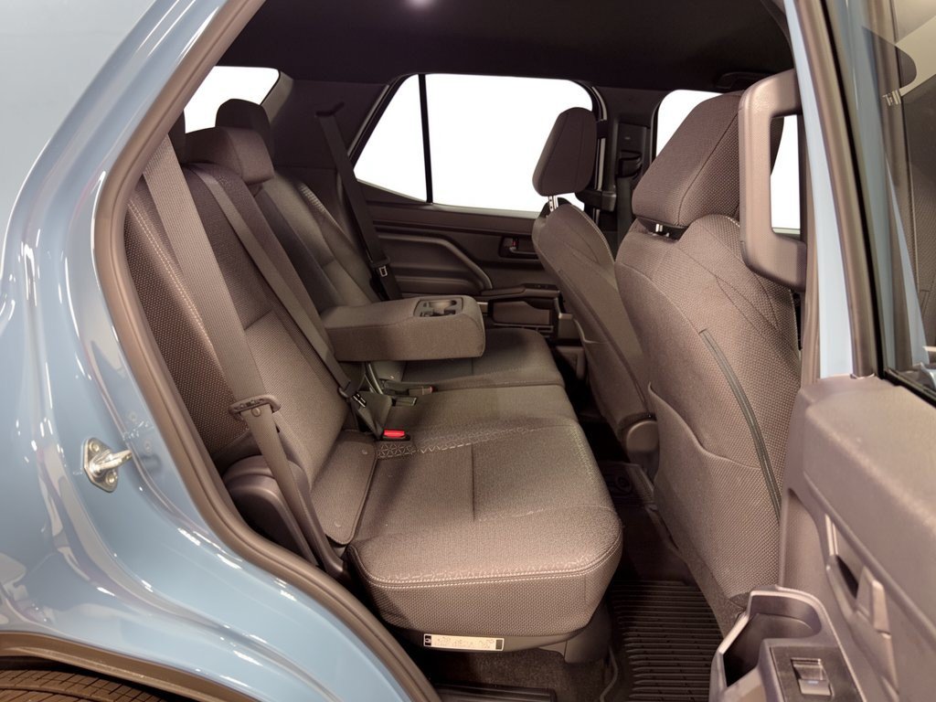 Used 2026 Toyota 4Runner SR5 RWD image 29