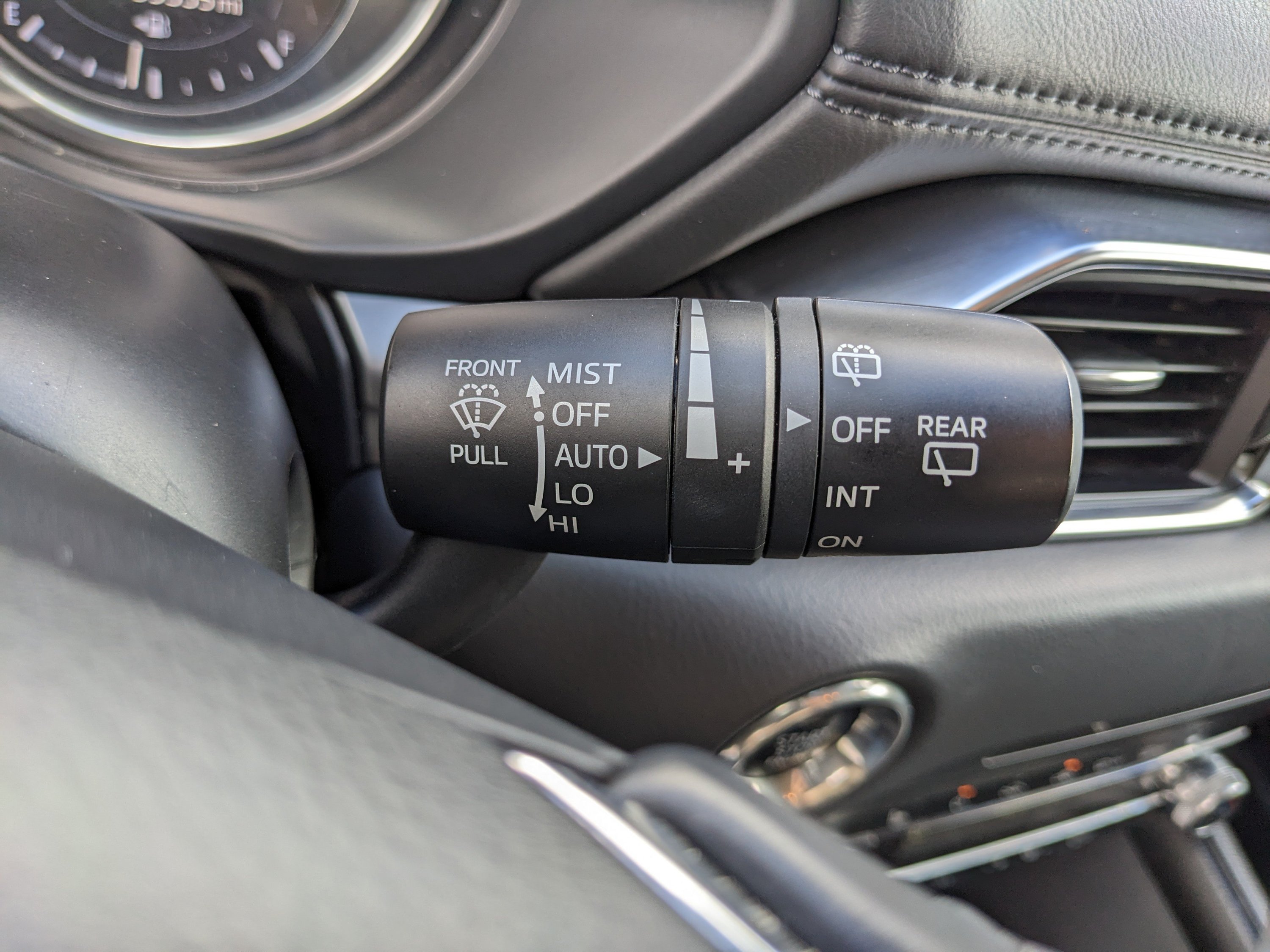 Used 2021 MAZDA CX-5 Touring FWD image 29