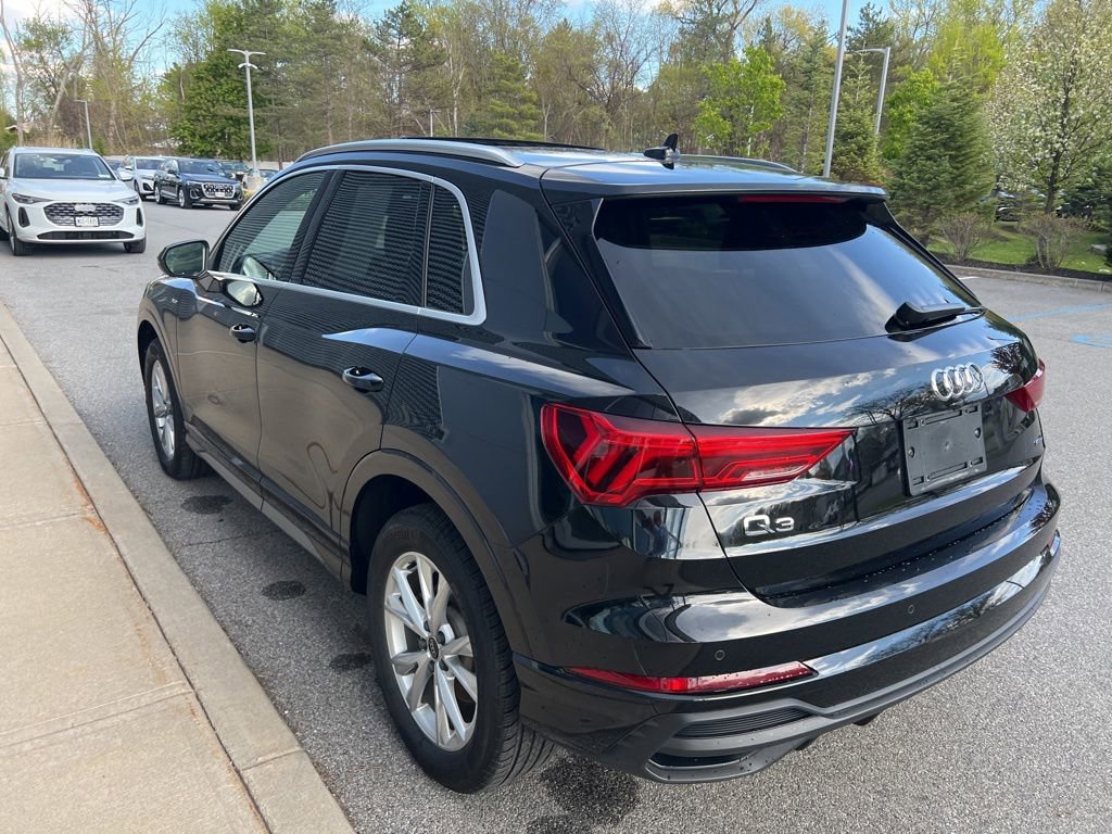 Used 2025 Audi Q3 2.0T Premium w/ Convenience Package AWD/4WD image 34