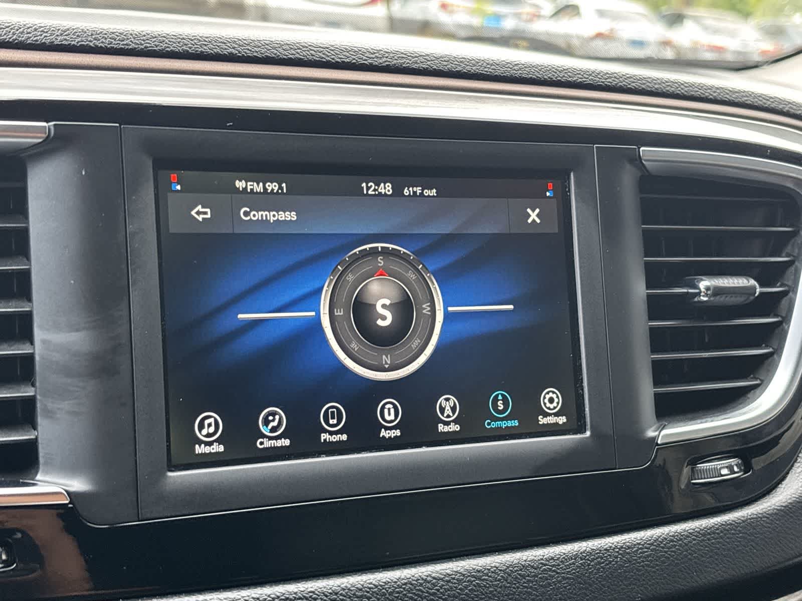 Certified 2020 Chrysler Voyager Lxi FWD image 20