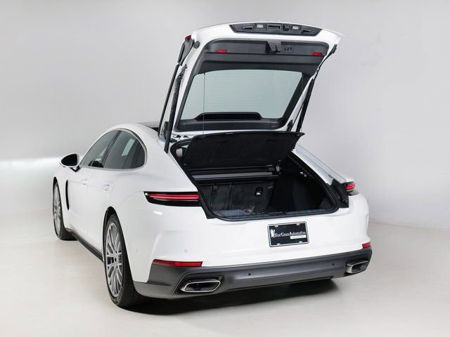 New 2025 Porsche Panamera 4 image 26