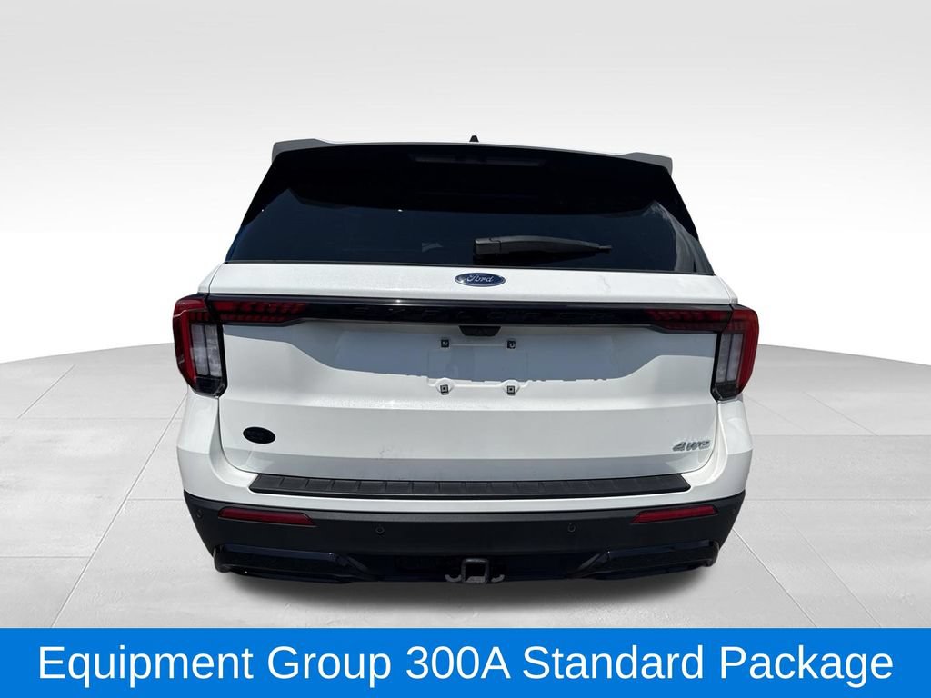 Used 2025 Ford Explorer ST-Line AWD/4WD image 6