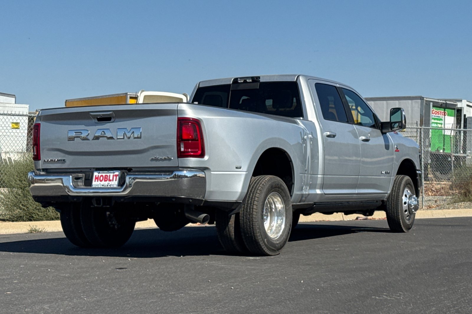 New 2027 RAM 3500 Laramie AWD/4WD image 3