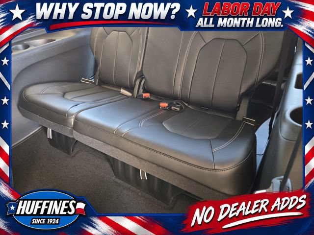 New 2026 Chrysler Voyager LX FWD image 22