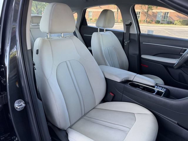 Used 2024 Hyundai Sonata SEL FWD image 30