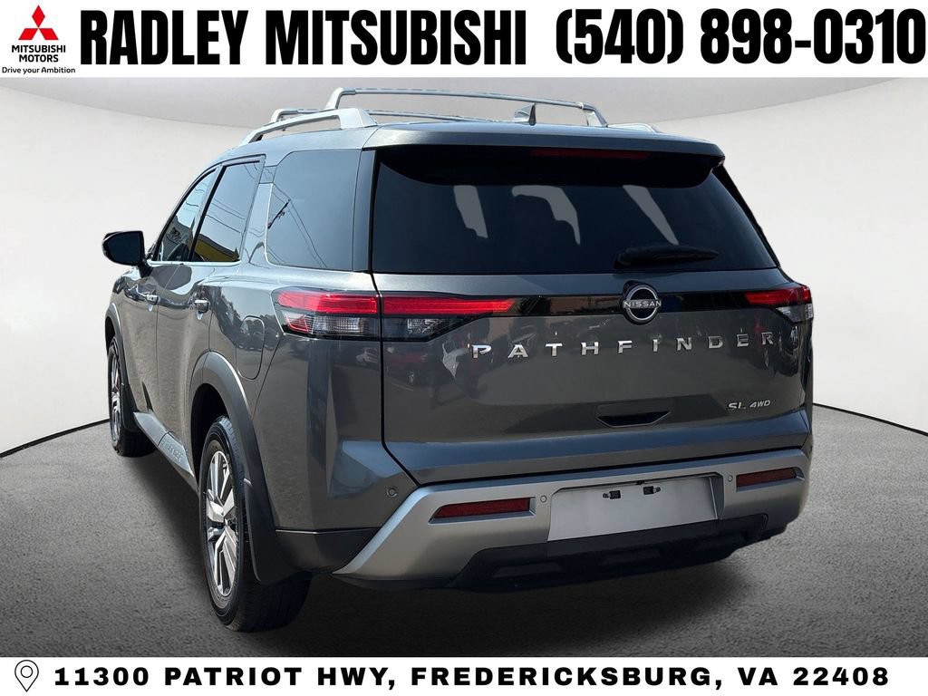 Used 2023 Nissan Pathfinder SL AWD/4WD image 17