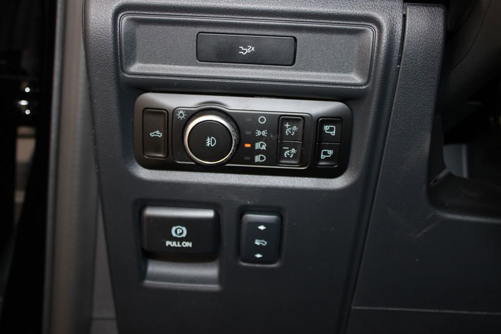 New 2026 Ford F150 Lariat w/ Equipment Group 502A High image 49