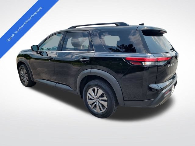 Used 2025 Nissan Pathfinder SV AWD/4WD image 3