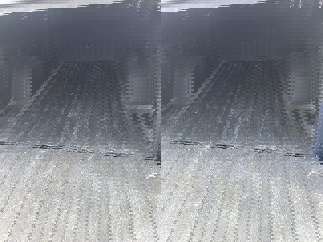 Used 2021 Chevrolet Silverado 1500 RST image 24