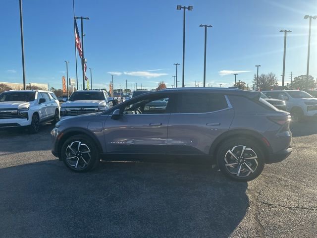 New 2026 Chevrolet Equinox EV LT image 6