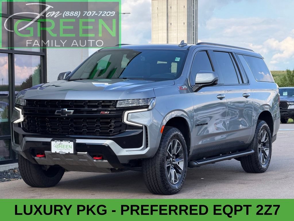 Used 2024 Chevrolet Suburban Z71 w/ Luxury Package AWD/4WD image 1