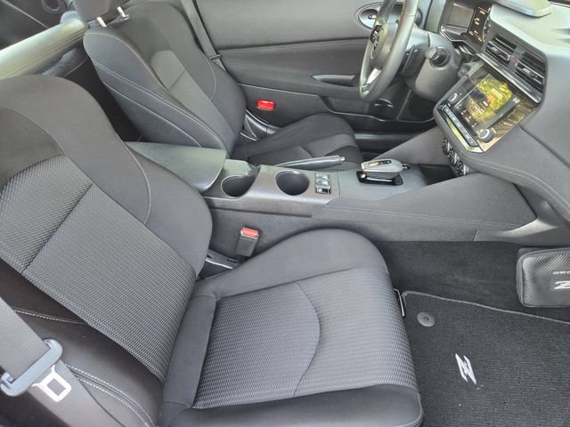Used 2025 Nissan Z Sport w/ Floor Mat Package RWD image 13