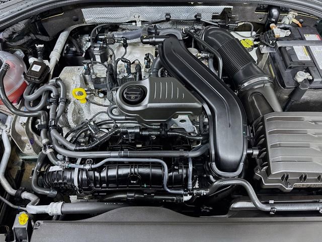 Used 2024 Volkswagen Jetta SE image 28