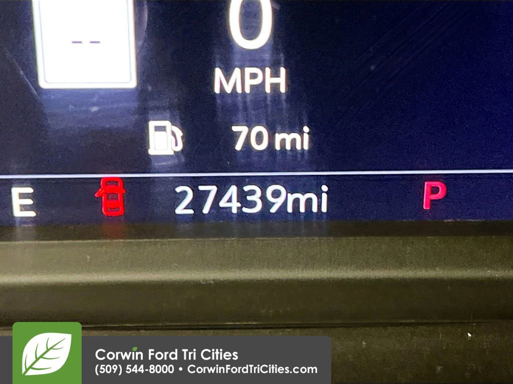 Used 2022 Chevrolet Silverado 1500 High Country w/ Technology Package image 2