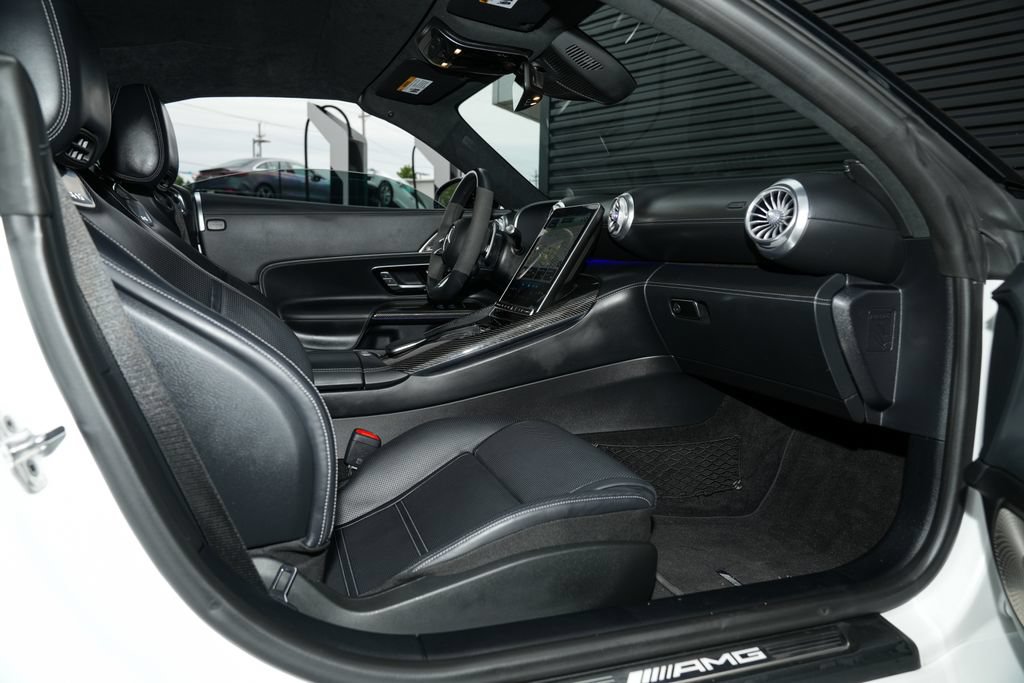 Used 2022 Mercedes-Benz SL 63 AMG 4MATIC image 33