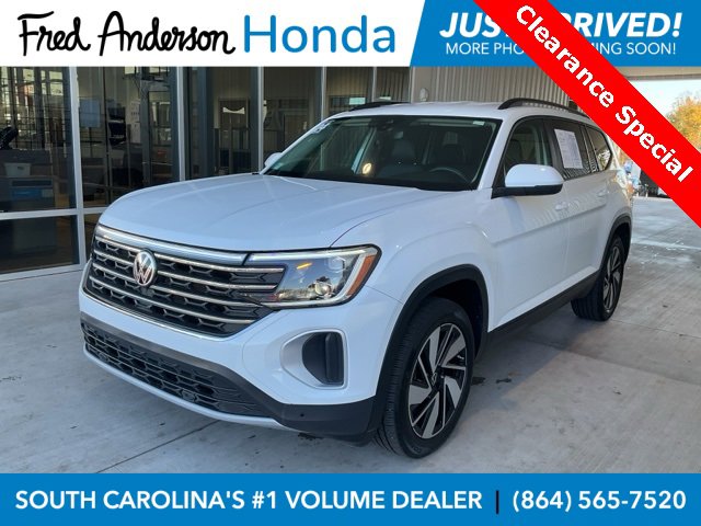 Used 2024 Volkswagen Atlas SE image 1