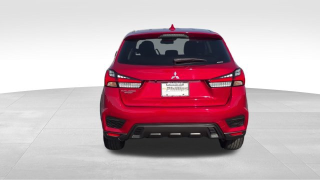 Used 2024 Mitsubishi Outlander Sport ES AWD/4WD image 5