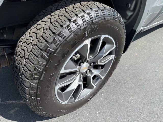 Used 2024 Chevrolet Silverado 1500 LT image 31