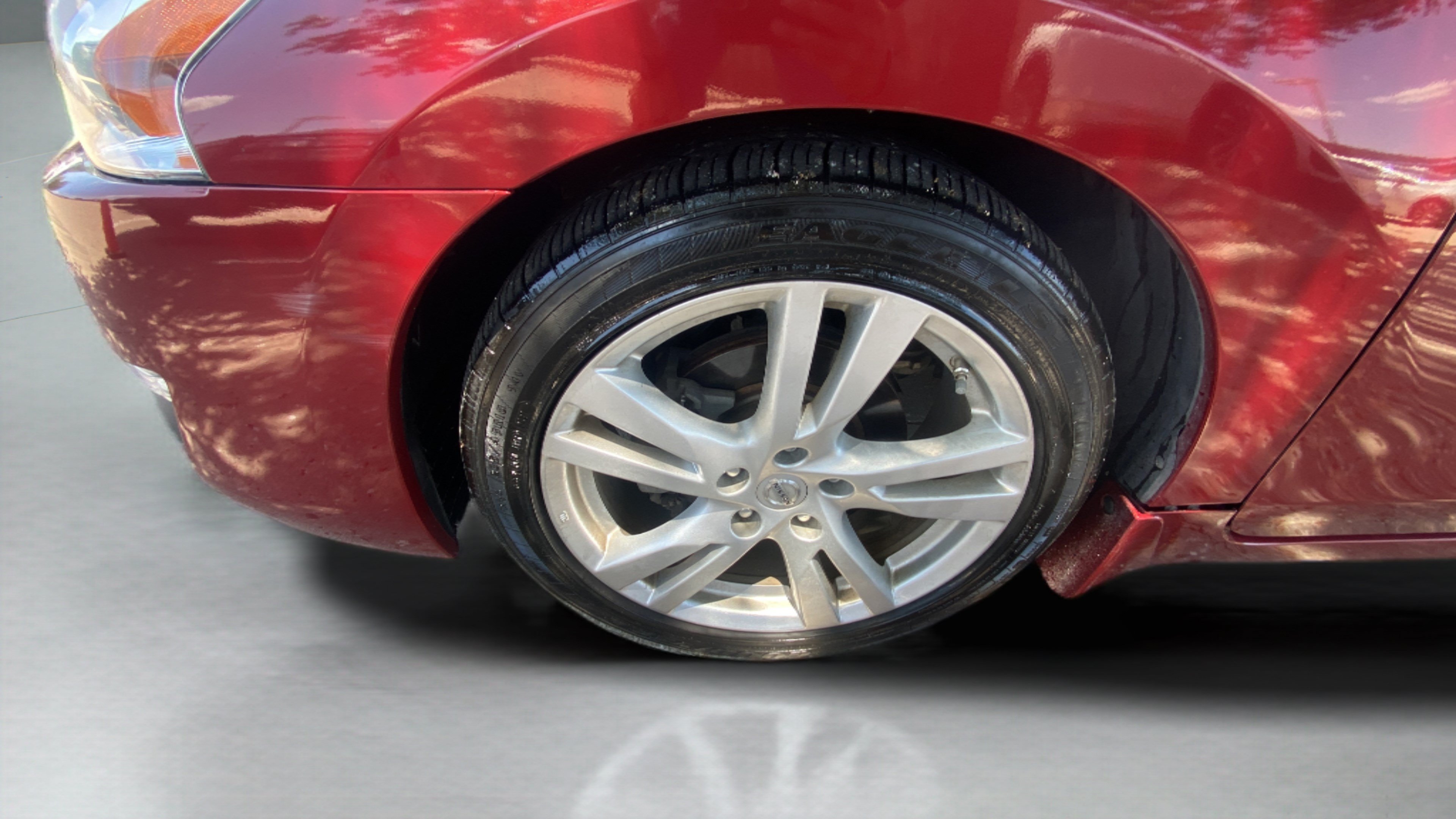 Used 2015 Nissan Altima 3.5 SL FWD image 29