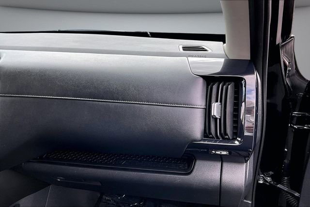 Certified 2024 Nissan Pathfinder SV FWD image 27