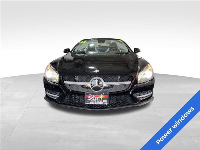 Used 2013 Mercedes-Benz SL 550 w/ Premium Pkg image 2