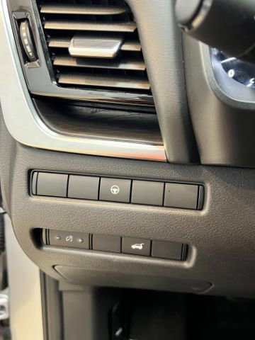 Used 2021 Nissan Rogue SL image 13