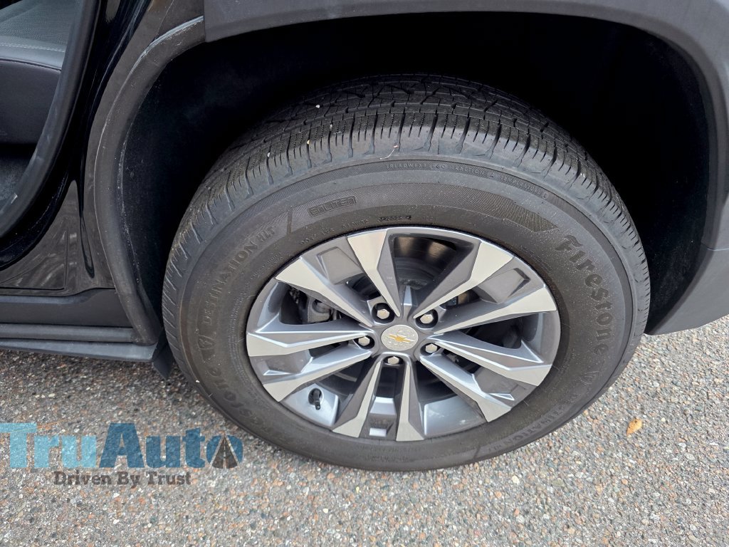 Used 2026 Chevrolet Equinox LT w/ Convenience Package II FWD image 20