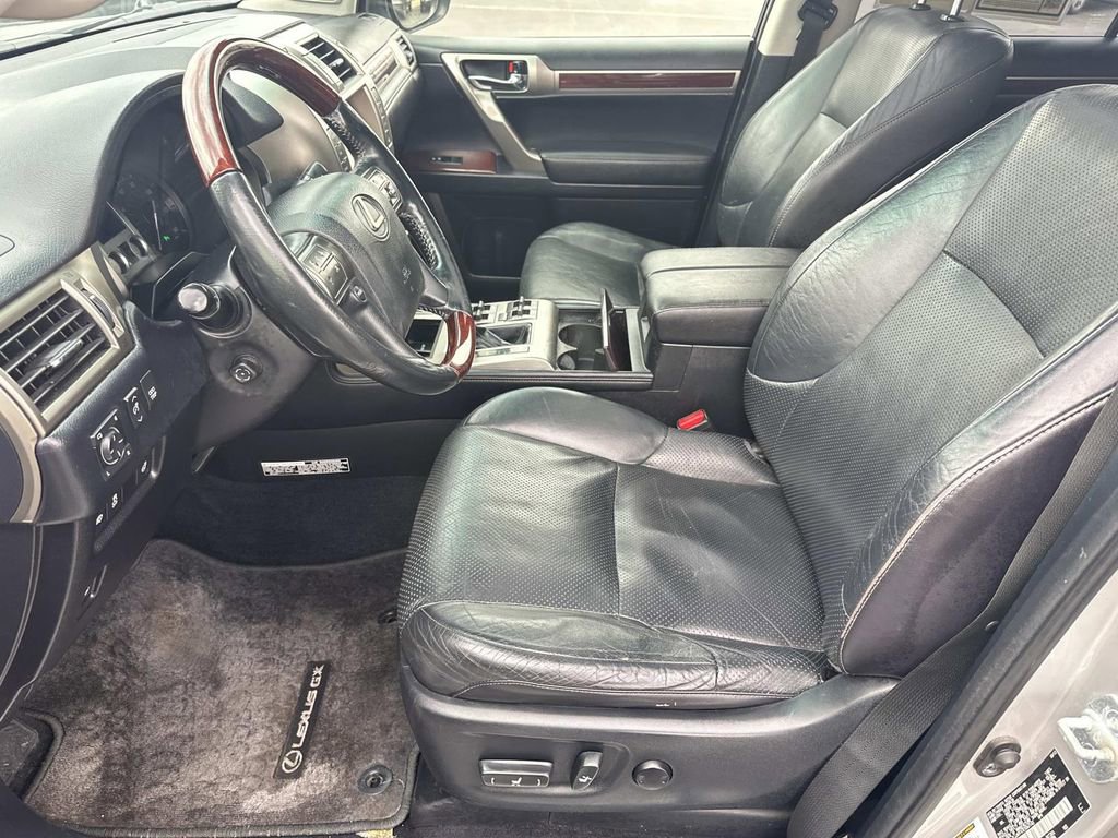 Used 2014 Lexus GX 460 Luxury image 20
